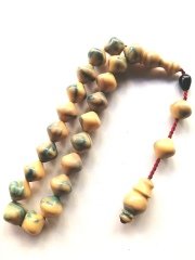 Sistem Püsküllü İstanbul Kesim 19 lu Efe Model Sıkma Kehribar Tesbihimiz Toptan Fiyatına Türkiyenin Online Toptan Tesbih Satış Sitesi toptantesbih.com da Beğeninize Sunulmuştur