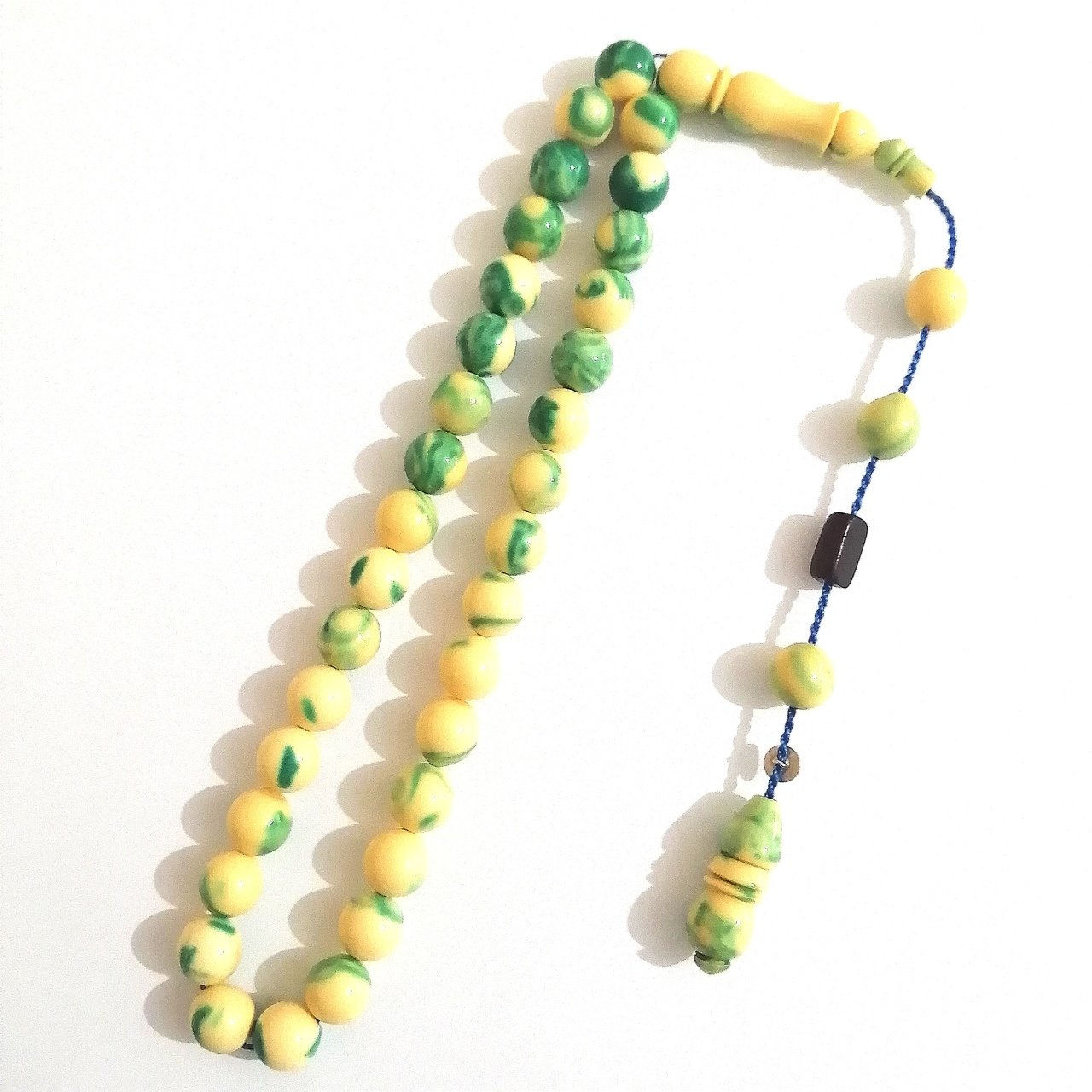 Sistem Püsküllü Yeşil Hareli Küre Kesim Katalin Tesbihimiz Toptan Fiyatına Türkiyenin Online Toptan Tesbih Satış Sitesi toptantesbih.com da Beğeninize Sunulmuştur