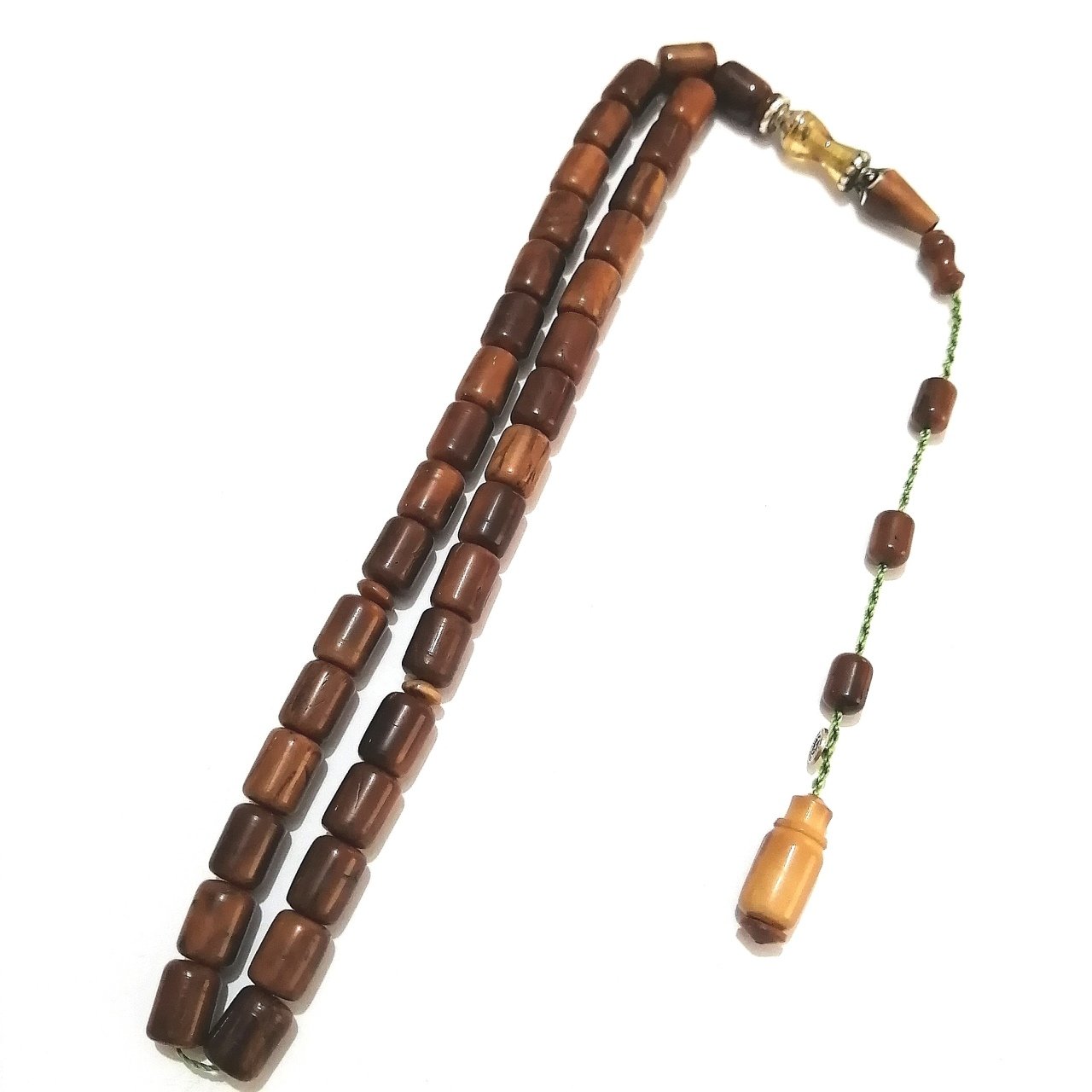 Sistem Püsküllü İmamesi Gümüş Nakkaş İşçilikli Kapsül Kesim Kuka Tesbihimiz Toptan Fiyatına Türkiyenin Online Toptan Tesbih Satış Sitesi toptantesbih.com da Beğeninize Sunulmuştur