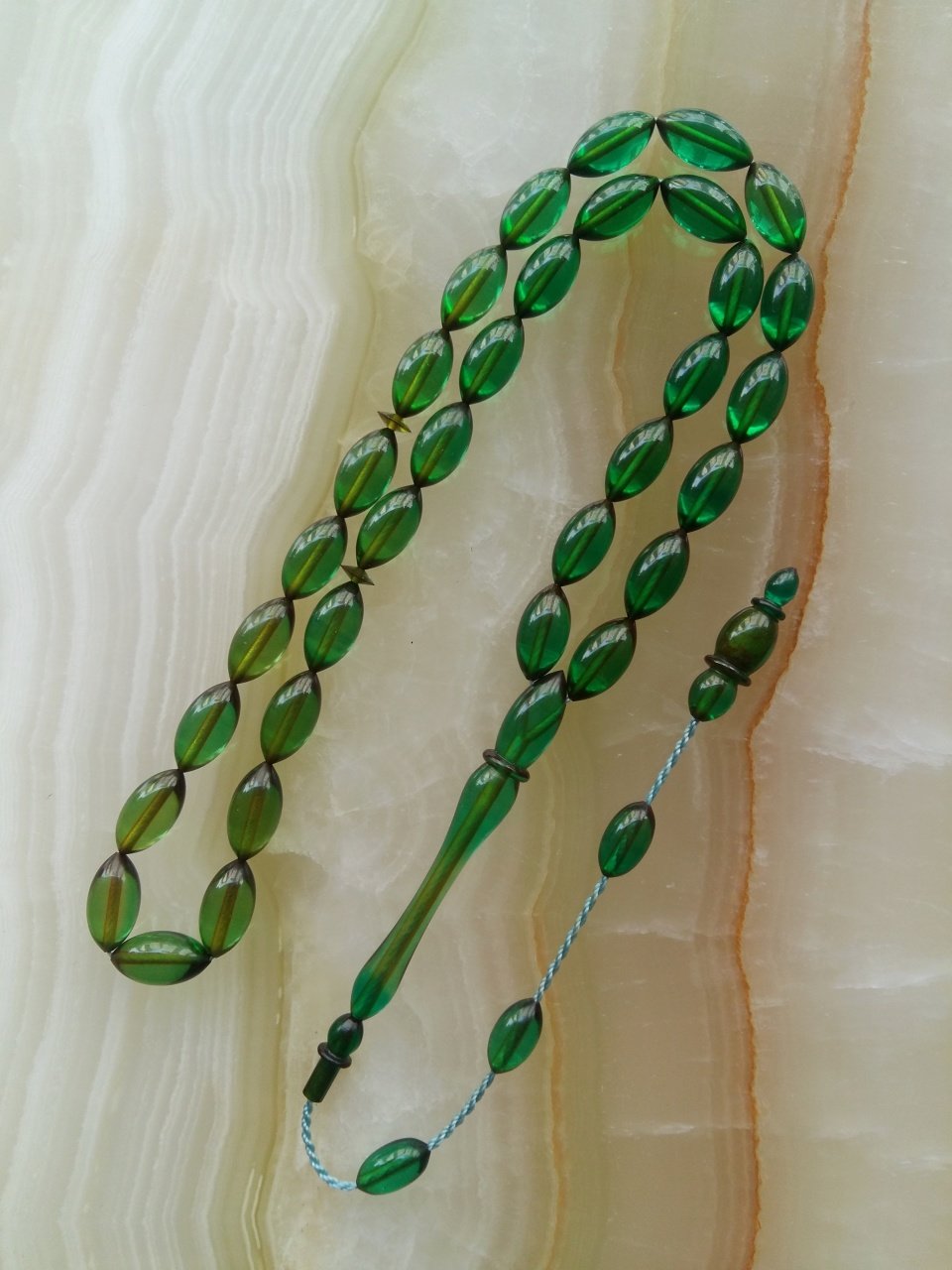 Usta Yapımı Koleksiyonluk Beyzi Kesim Sıkma Kehribar Tesbih